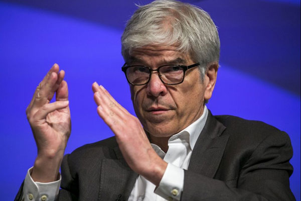 Paul Romer démissionne