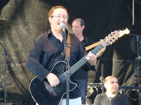 Chanteur Idir