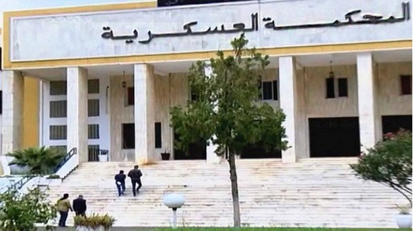 La charge de « complot contre l’autorité de l’armée » a été abandonné: Farid Belhamdine de retour en Algérie