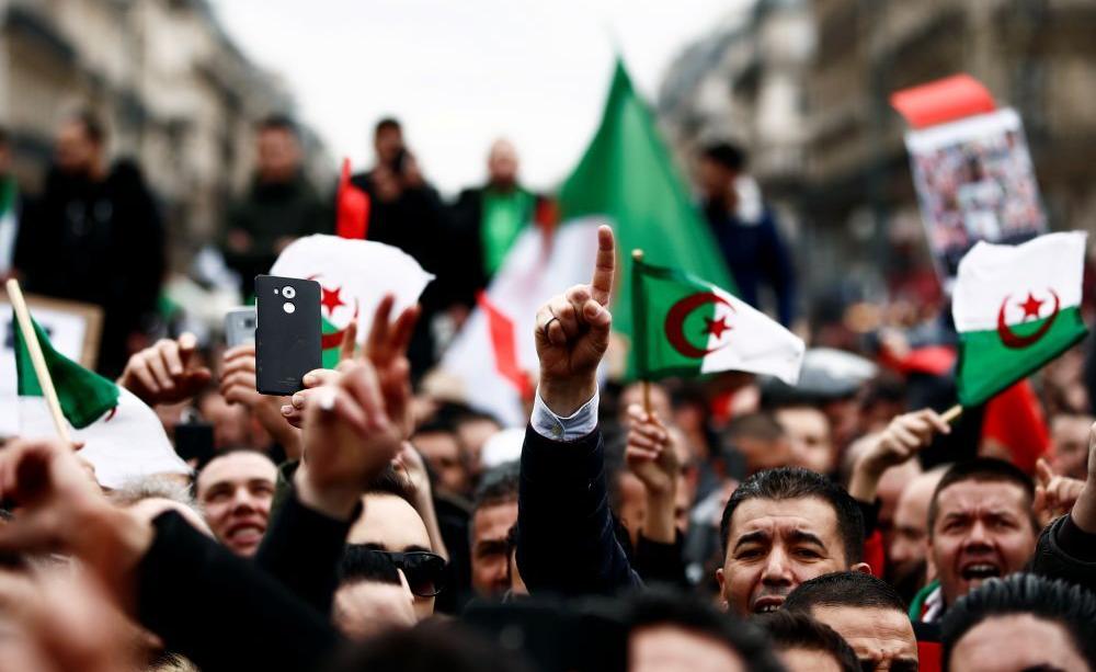 Tebboune: grâce présidentielle en faveur de détenus du Hirak