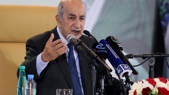 Tebboune évoque des "parties" qui sont dérangées par la constitutionnalisation du 1er novembre