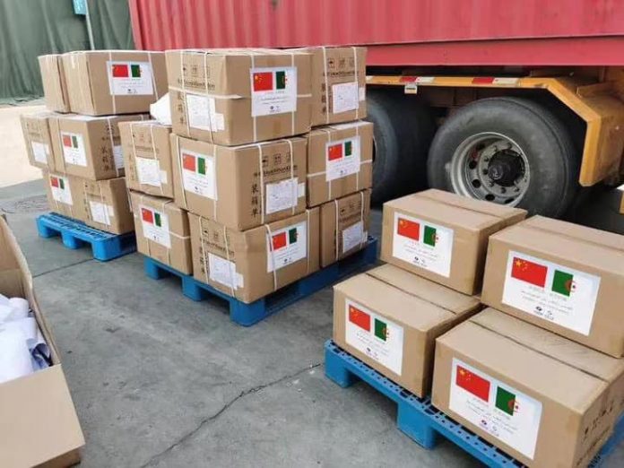Coronavirus: l'Algérie continue de recevoir des dons médicaux de la Chine