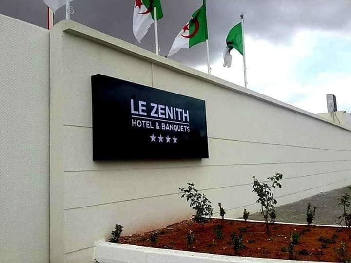 Soirée dans un hôtel à Oran: 5 personnes sous contrôle judiciaire