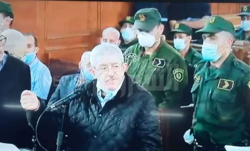 Justice: Ouyahia entendu dans l'affaire SOVAC