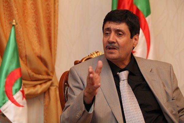 Le ministre des Moudjahidines dément détenir la double nationalité