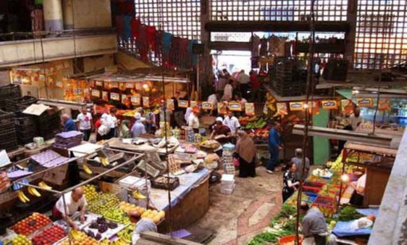 Alger: le marché communal 