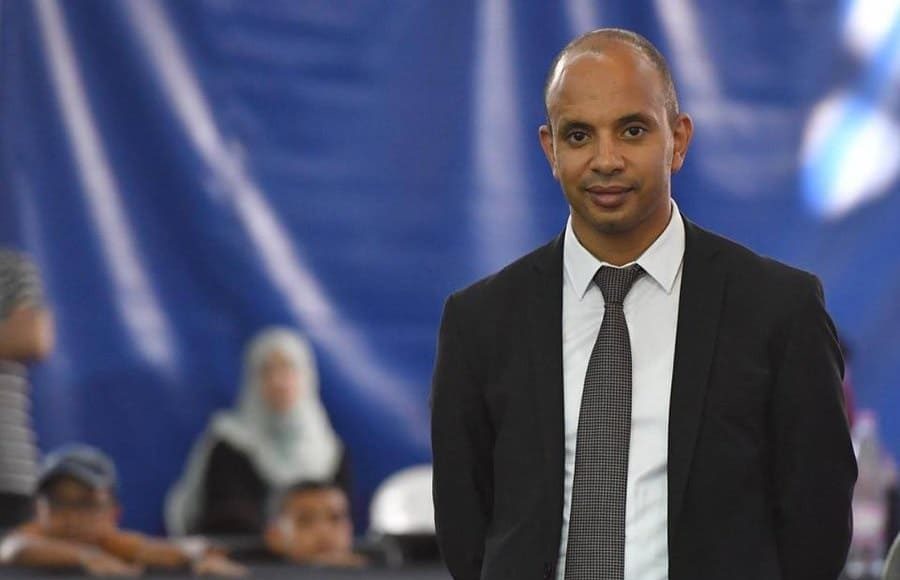 L’ex-ministre Raouf Bernaoui esté en justice par le COA
