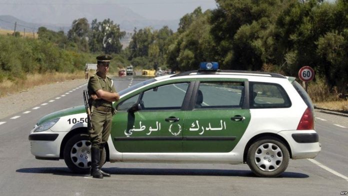 URGENT: Les autorités interdisent l'accès à la capitale