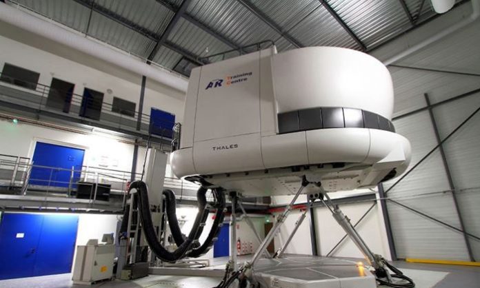 Air Algérie fait don de deux simulateurs de vol à une école aéronautique