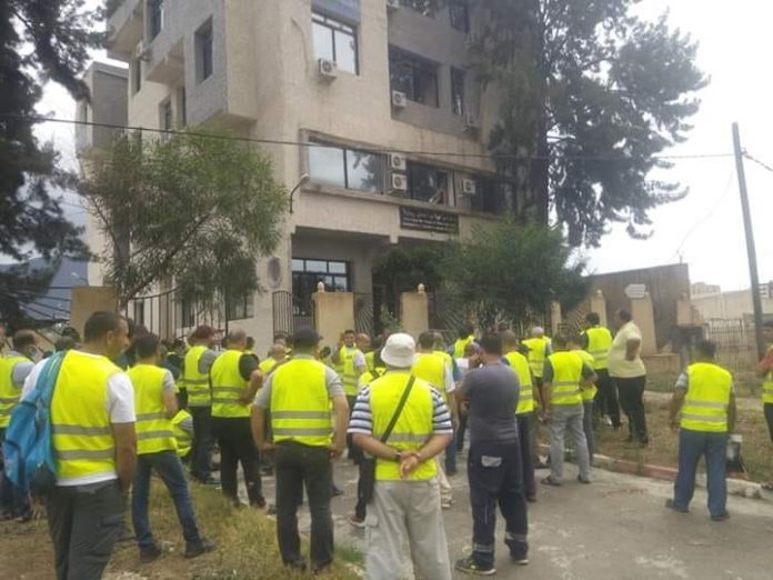 Bejaia : Marche des travailleurs de Numilog licenciés