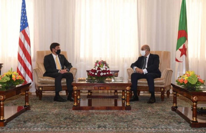 Tebboune reçoit le secrétaire américain à la Défense, Mark Thomas Esper