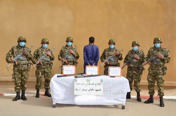 Un terroriste armé se rend aux autorités militaires à Tin Zaouatine