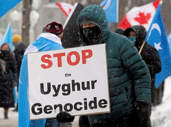 Le Canada reconnaît un «génocide» contre les Ouïghours, la Chine proteste