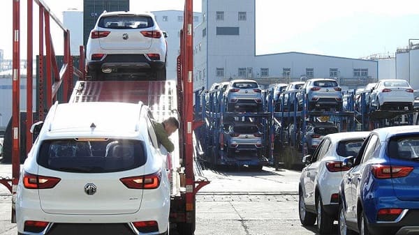 imporations de voitures: octroi de 9 autorisations temporaires