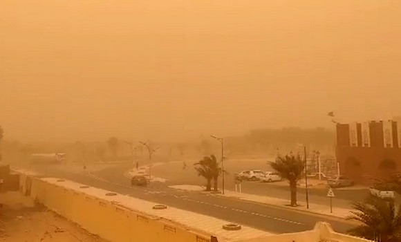 Vents violents au sud: Air Algérie annonce des perturbations