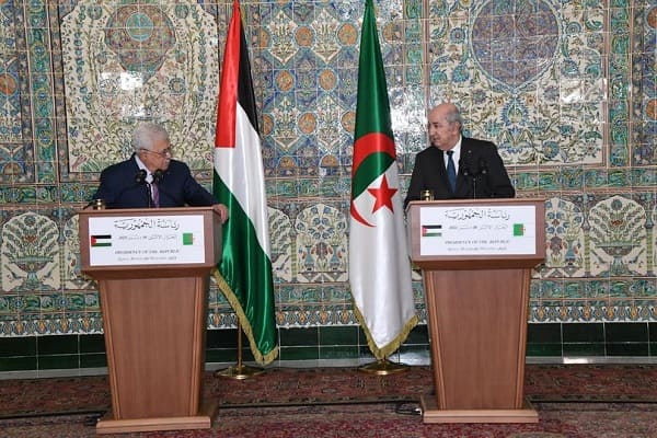 L'Algérie fait don de 100 millions de dollars à l'Etat de Palestine