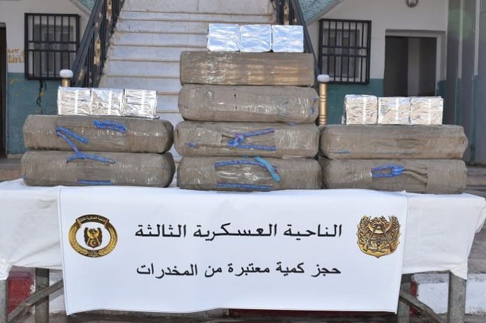 L'armée intercepte plus de 23 quintaux de kif provenant du Maroc
