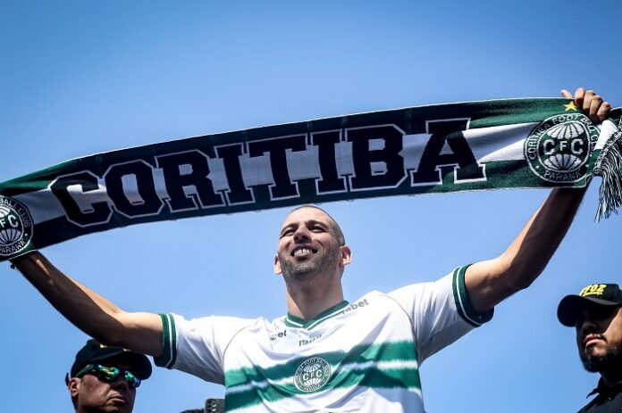 slimani-coritiba