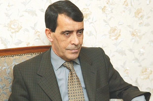 Décès du général à la retraite Hocine Benhadid : le Président Tebboune présente ses condoléances