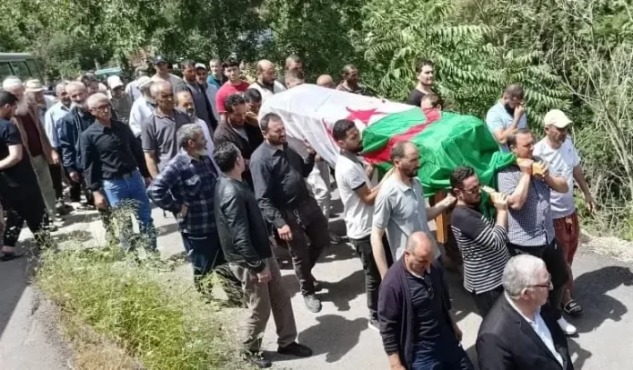 Inhumation du directeur de l'Express, Zahir Mehdaoui: Une foule nombreuse l’a accompagné à sa dernière demeure